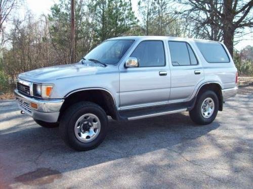 Photo of a 1992 Toyota 4Runner in Silver Metallic (paint color code 147