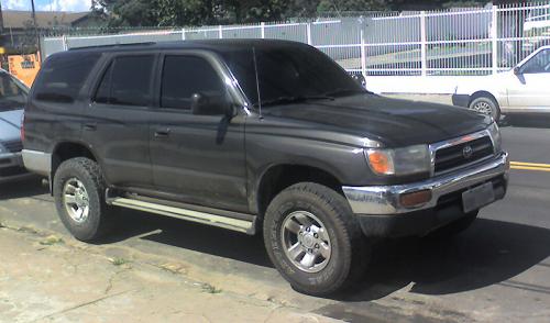 Photo of a 1996-1998 Toyota 4Runner in Anthracite Metallic (paint color code 1A1)