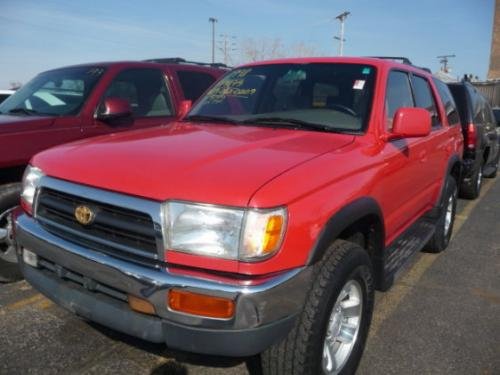 Photo of a 1997-2000 Toyota 4Runner in Radiant Red (paint color code 3L5