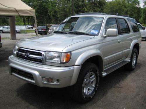 Photo of a 1999-2000 Toyota 4Runner in Millennium Silver Metallic on Silver Metallic (paint color code K85)