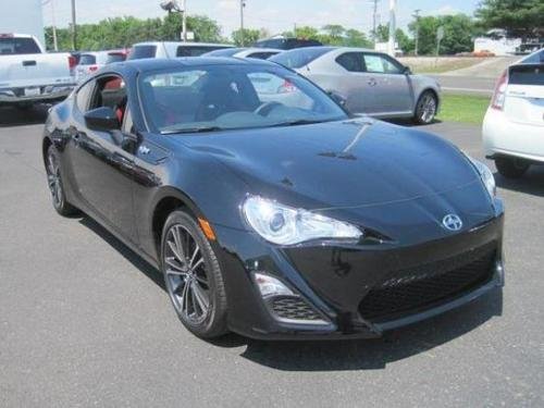Photo of a 2013-2020 Toyota 86 in Raven (paint color code D4S