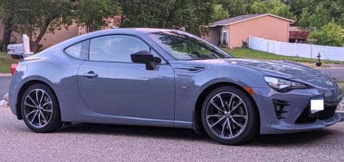 Photo of a 2018 Toyota 86 in Thunder (paint color code PBA)