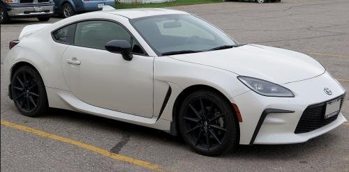 Photo of a 2022-2025 Toyota 86 in Halo (paint color code K1X)