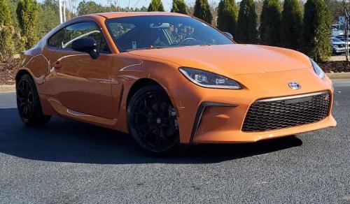 Photo of a 2023 Toyota 86 in Solar Shift (paint color code WCL