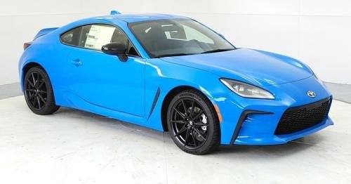 Photo of a 2024 Toyota 86 in Neptune 2.0 (paint color code XDA