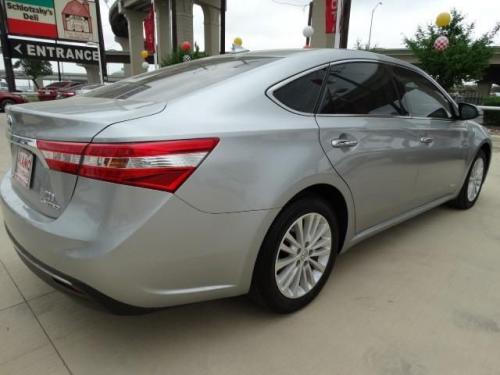 Photo Image Gallery & Touchup Paint: Toyota Avalon in Celestial Silver ...