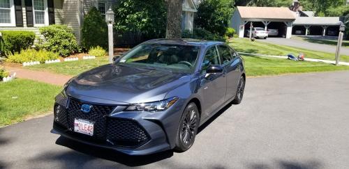 Photo of a 2019-2022 Toyota Avalon in Harbor Gray Metallic (paint color code 1K4)