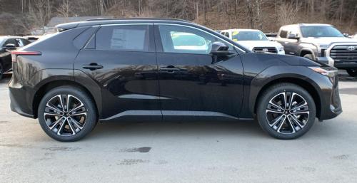 Photo of a 2023-2025 Toyota bZ in Black (paint color code 2TB)