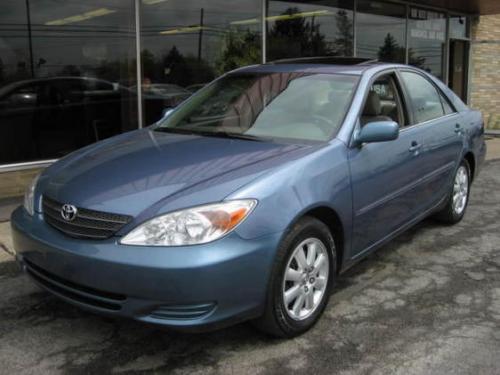 Photo Image Gallery & Touchup Paint: Toyota Camry in Catalina Blue ...