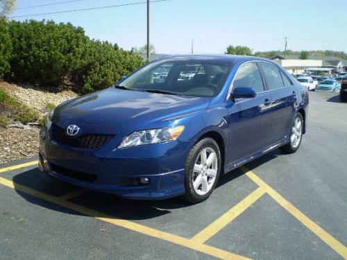 Photo Image Gallery & Touchup Paint: Toyota Camry in Blue Ribbon ...