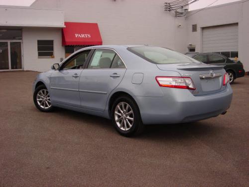 Photo of a 2010-2011 Toyota Camry in Blue Whisper Mica (paint color code 8U8)