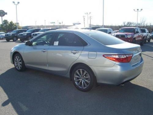 Photo Image Gallery & Touchup Paint: Toyota Camry in Celestial Silver ...