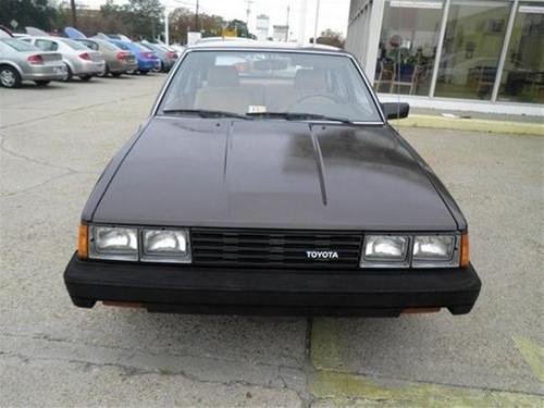 Photo of a 1983-1984 Toyota Camry in Gloss Black (paint color code 202
