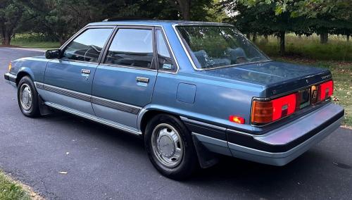 Photo of a 1986 Toyota Camry in Medium Blue Metallic on Light Blue Metallic (paint color code 2Y9)