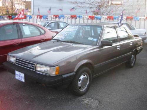 Photo of a 1985 Toyota Camry in Brown Metallic (paint color code 2T2