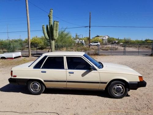 Photo of a 1983-1984 Toyota Camry in Creme (paint color code 557