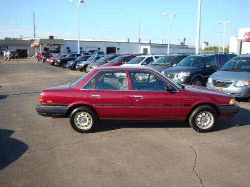 Photo of a 1991 Toyota Camry in Medium Red Pearl (paint color code 3J9