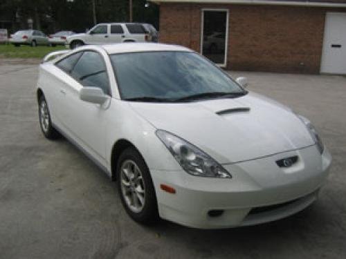 Photo of a 2002 Toyota Celica in Super White (paint color code 040)