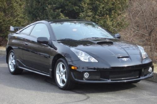 Photo of a 2000-2005 Toyota Celica in Black (paint color code 202