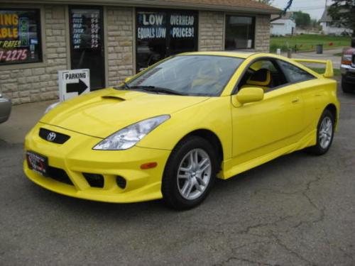 Photo Image Gallery & Touchup Paint: Toyota Celica in Solar Yellow (576)