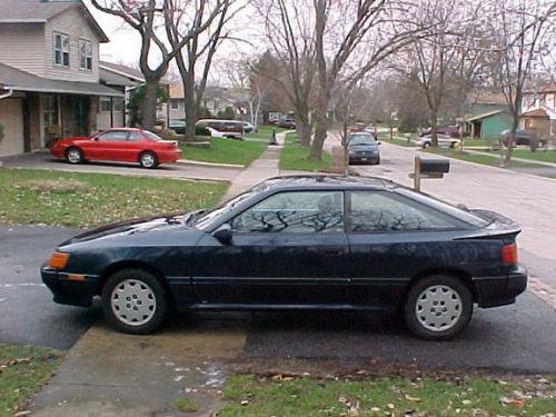 Photo of a 1988-1989 Toyota Celica in Dark Blue Metallic (paint color code 8E3)