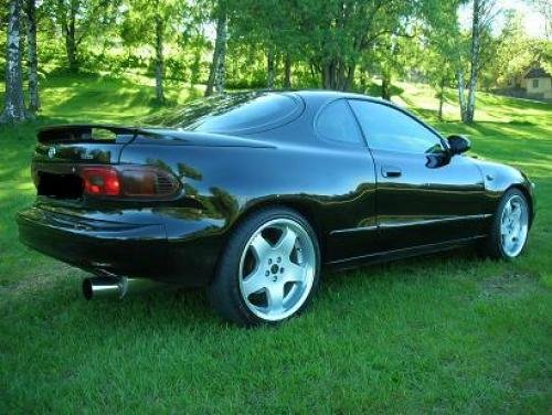 Photo of a 1990-1993 Toyota Celica in Black (paint color code 202
