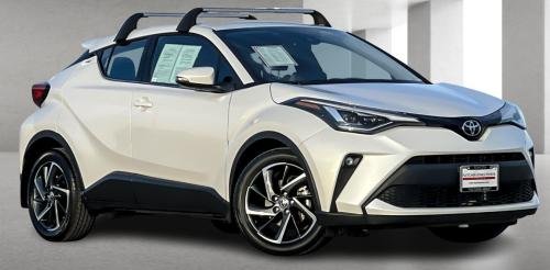 Photo of a 2022 Toyota C-HR in Wind Chill Pearl (paint color code 2VP