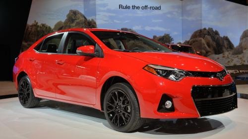 Photo of a 2016 Toyota Corolla in Absolutely Red (paint color code 3P0)