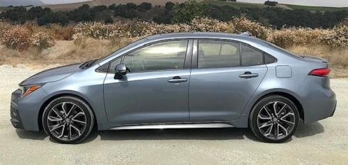 Photo of a 2020-2024 Toyota Corolla in Celestite (paint color code 2YC
