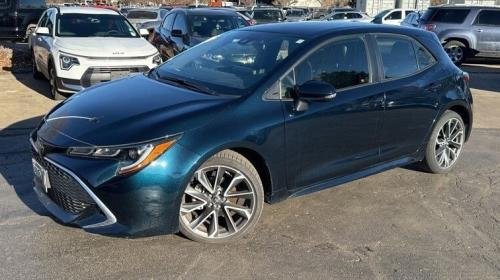 Photo of a 2019-2022 Toyota Corolla in Galactic Aqua Mica (paint color code 221)