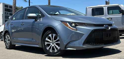 Photo of a 2021-2022 Toyota Corolla in Black Sand Pearl on Celestite (paint color code 2UP)