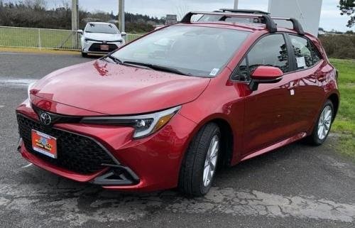 Photo of a 2022-2025 Toyota Corolla in Finish Line Red (paint color code 2XM