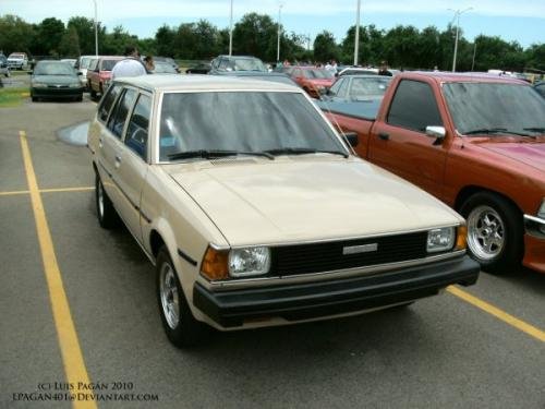Photo of a 1982 Toyota Corolla in Light Beige (paint color code 4A8