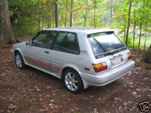 Photo of a 1987-1988 Toyota Corolla in Silver Metallic (paint color code 164