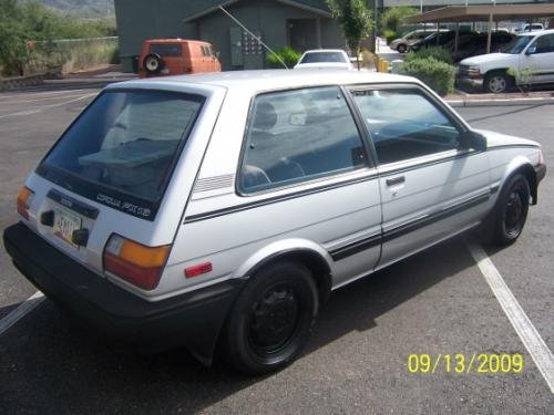 Photo of a 1987-1988 Toyota Corolla in Silver Metallic (paint color code 164