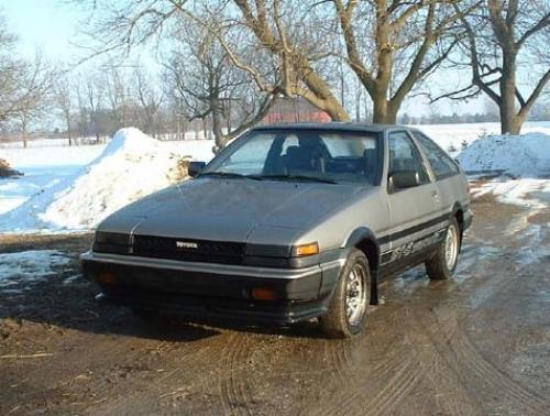 Photo of a 1985 Toyota Corolla in Silver Gray Metallic on Black (paint color code 2C5)