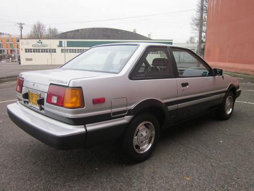 Photo of a 1984 Toyota Corolla in Silver Metallic on Black (paint color code 2M8)