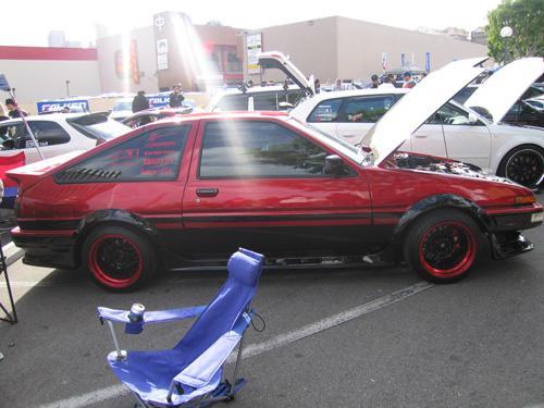 Photo of a 1985-1986 Toyota Corolla in Red on Black (paint color code 2T6)
