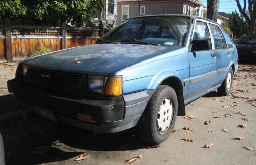 Photo of a 1984-1985 Toyota Corolla in Blue Metallic (paint color code 8A9