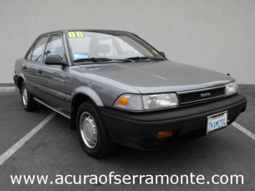 Photo of a 1988-1991 Toyota Corolla in Gray Metallic (paint color code 29E