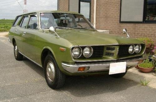 Photo of a 1976 Toyota Corona MKII in Light Green Metallic (paint color code 679)