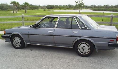 Photo of a 1986 Toyota Cressida in Gray Metallic (paint color code 163)