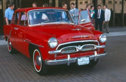 Photo of a 1958-1960 Toyota Crown in Seminole Red (paint color code T332)