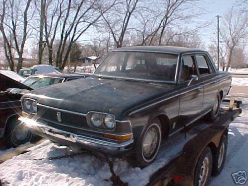 Photo of a 1970 Toyota Crown in Black (paint color code T26)