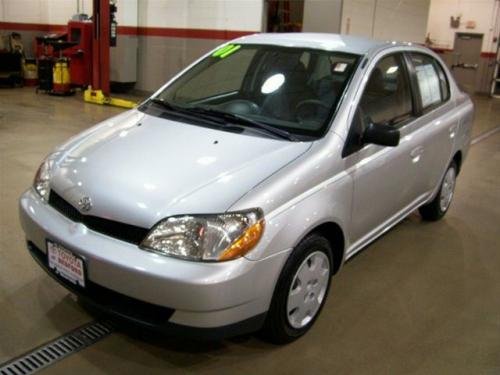 Photo of a 2000-2002 Toyota ECHO in Alpine Silver Metallic (paint color code 199)