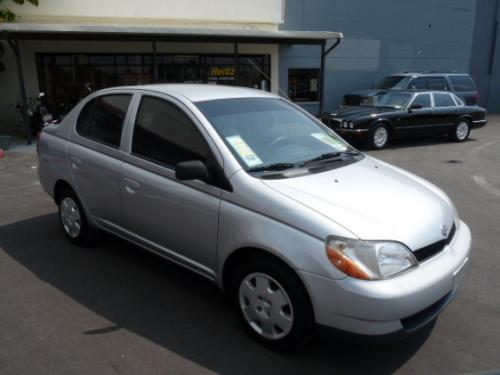 Photo Image Gallery & Touchup Paint: Toyota Echo in Alpine Silver ...