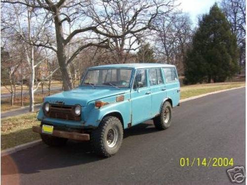 Photo of a 1974-1979 Toyota Land Cruiser in Blue (paint color code 854)