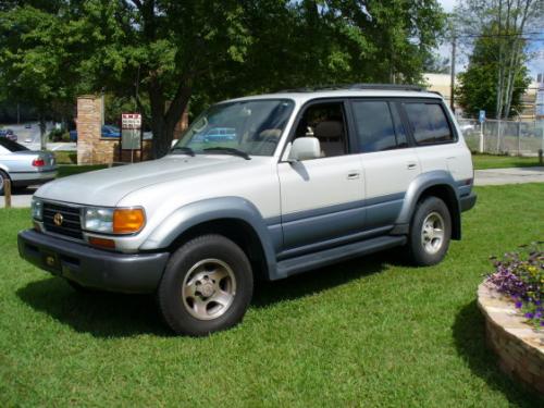 Photo Image Gallery & Touchup Paint: Toyota Landcruiser in Dune ...