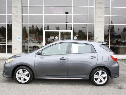 Photo Image Gallery & Touchup Paint: Toyota Matrix in Magnetic Gray ...