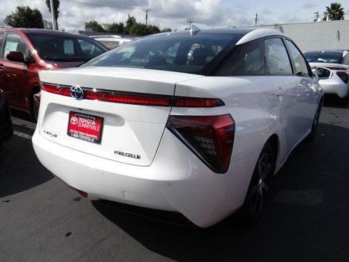 Photo of a 2016-2020 Toyota Mirai in Black Roof on Crystal White (paint color code 2NL)